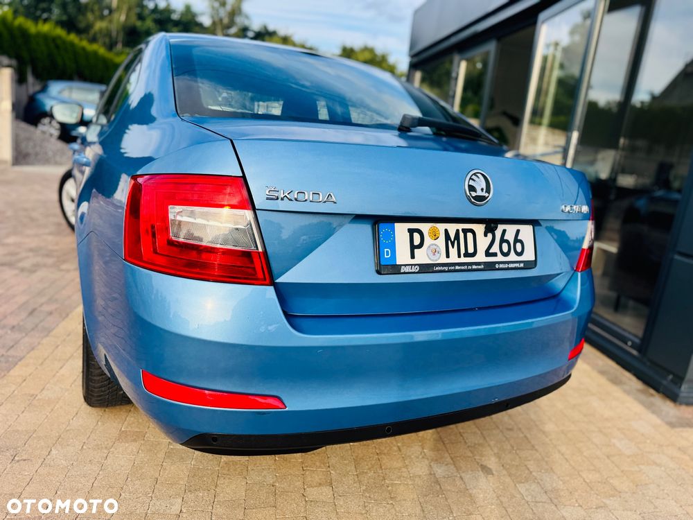 Skoda Octavia 1.6 TDI DPF Ambiente - 5