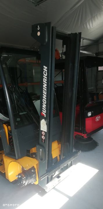 wózek widłowy Maszt Jungheinrich EFG320 51080424 piasta moduł 5691 zł netto - 4
