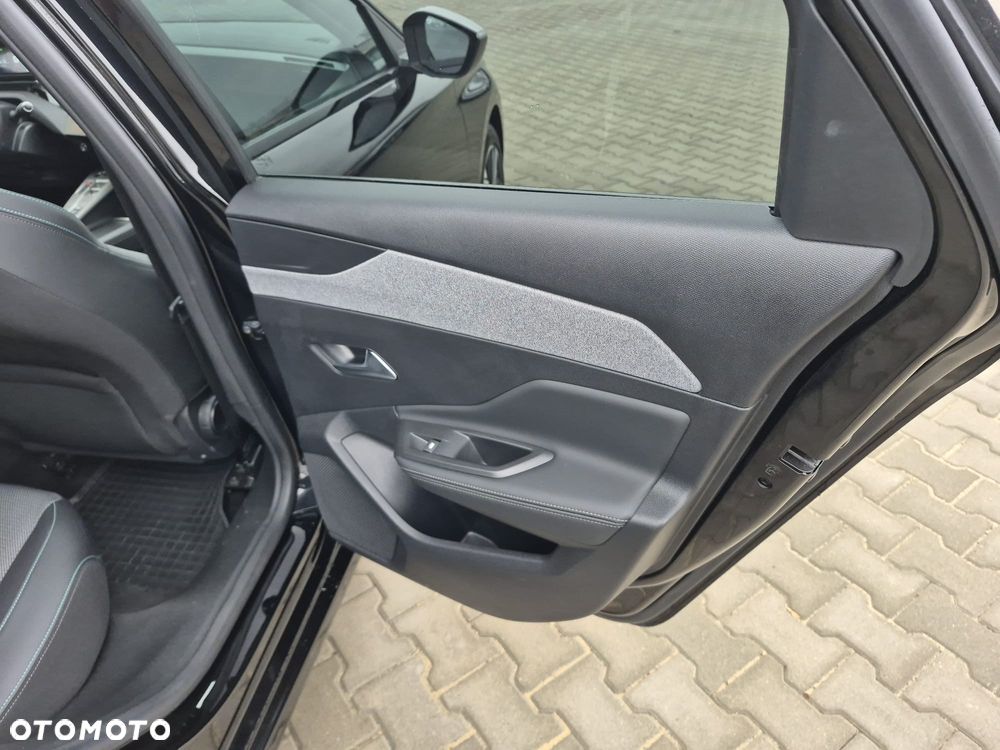 Peugeot 308 BlueHDi 130 EAT8 Allure Pack - 31