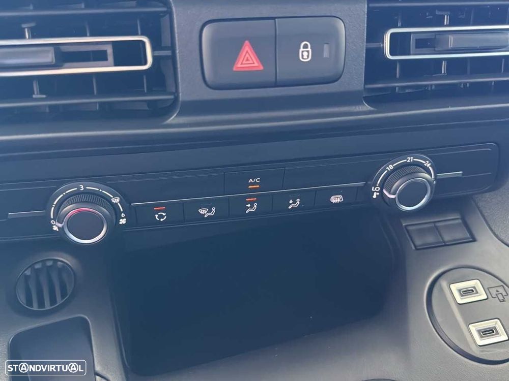 Fiat Doblo Outro - 16