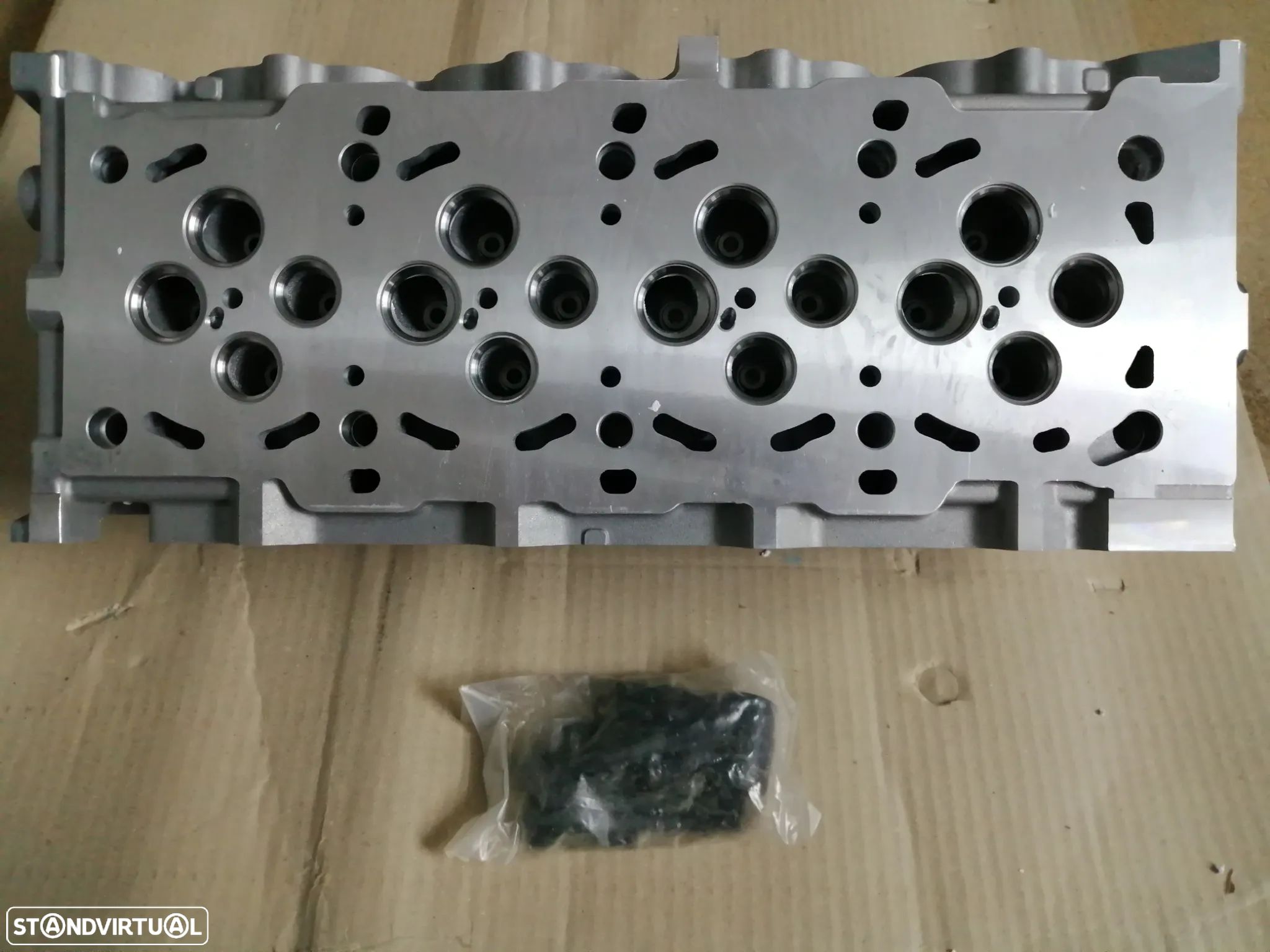Cabeça Motor Hyundai / Kia  2.0 CRDi - 1