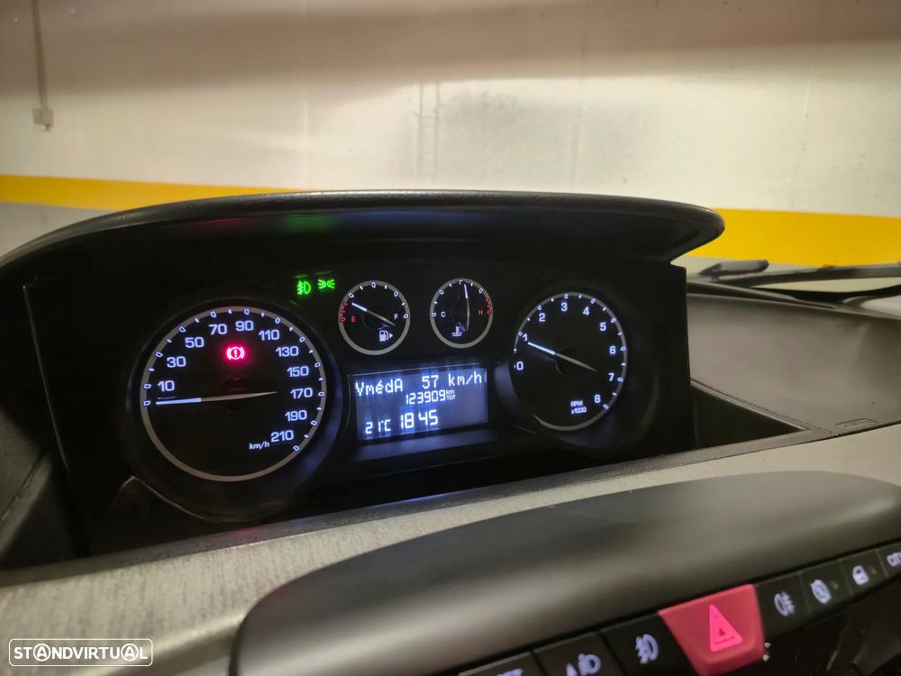 Lancia Ypsilon 1.2 S&S Platinum - 17