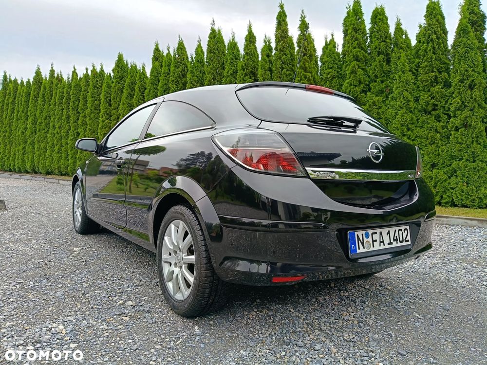 Opel Astra - 4