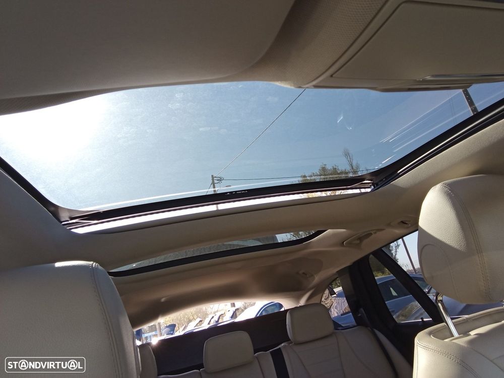 Mercedes-Benz E 300 de Avantgarde - 15