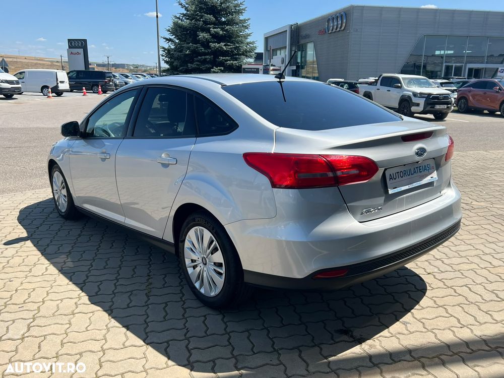 Ford Focus 1.0 EcoBoost Connected - 6