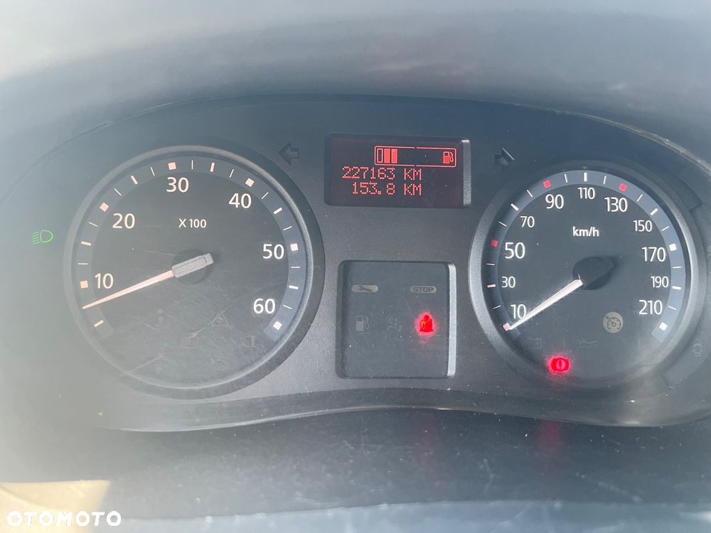 Renault Trafic - 34