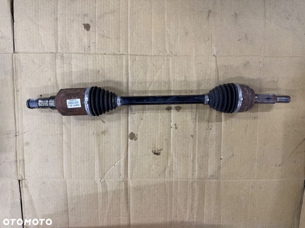 Półoś lewa przednia Tesla Model S P85D Nr. 1050613-00-A. - 1