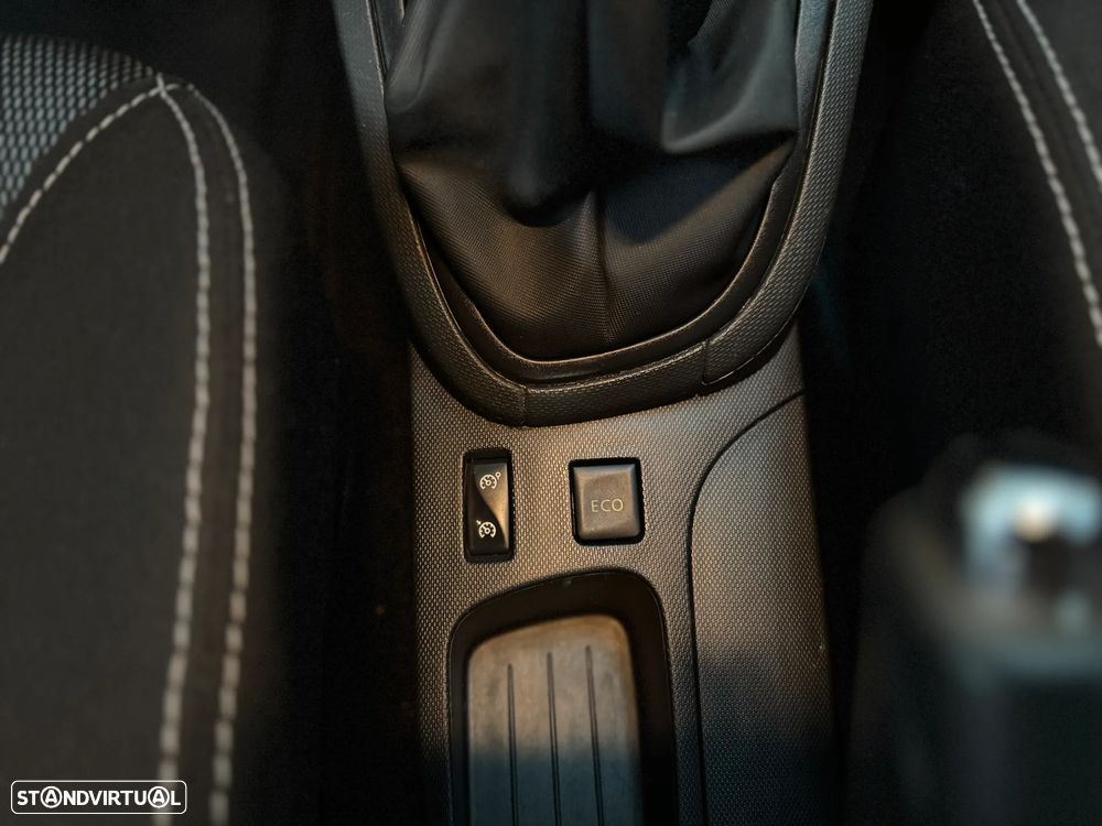 Renault Clio TCe 90 Luxe - 16