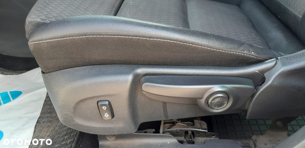 Opel Astra - 24
