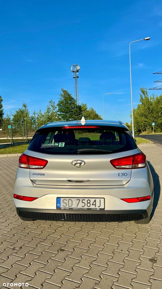 Hyundai i30 1.5 DPI Comfort - 1