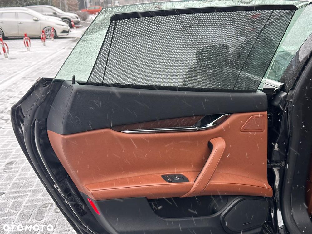 Maserati Quattroporte S Q4 GranLusso - 18