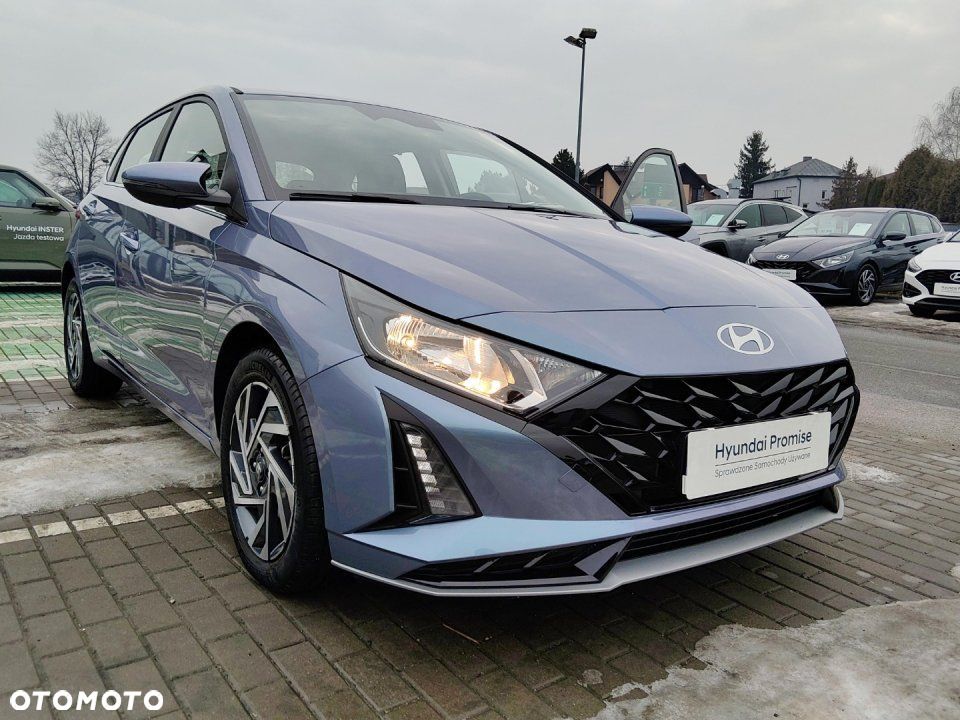 Hyundai i20 - 21