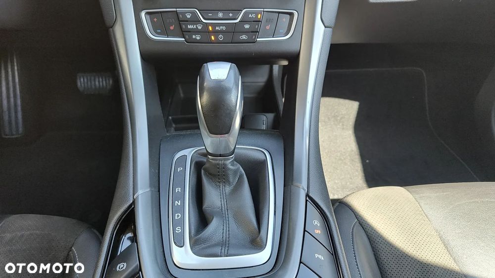 Ford Mondeo SW 2.0 TDCi Bi-Turbo PowerShift-Aut Titanium - 31
