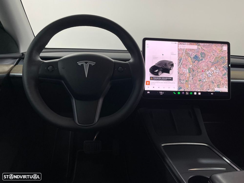 Tesla Model Y Standard - 30