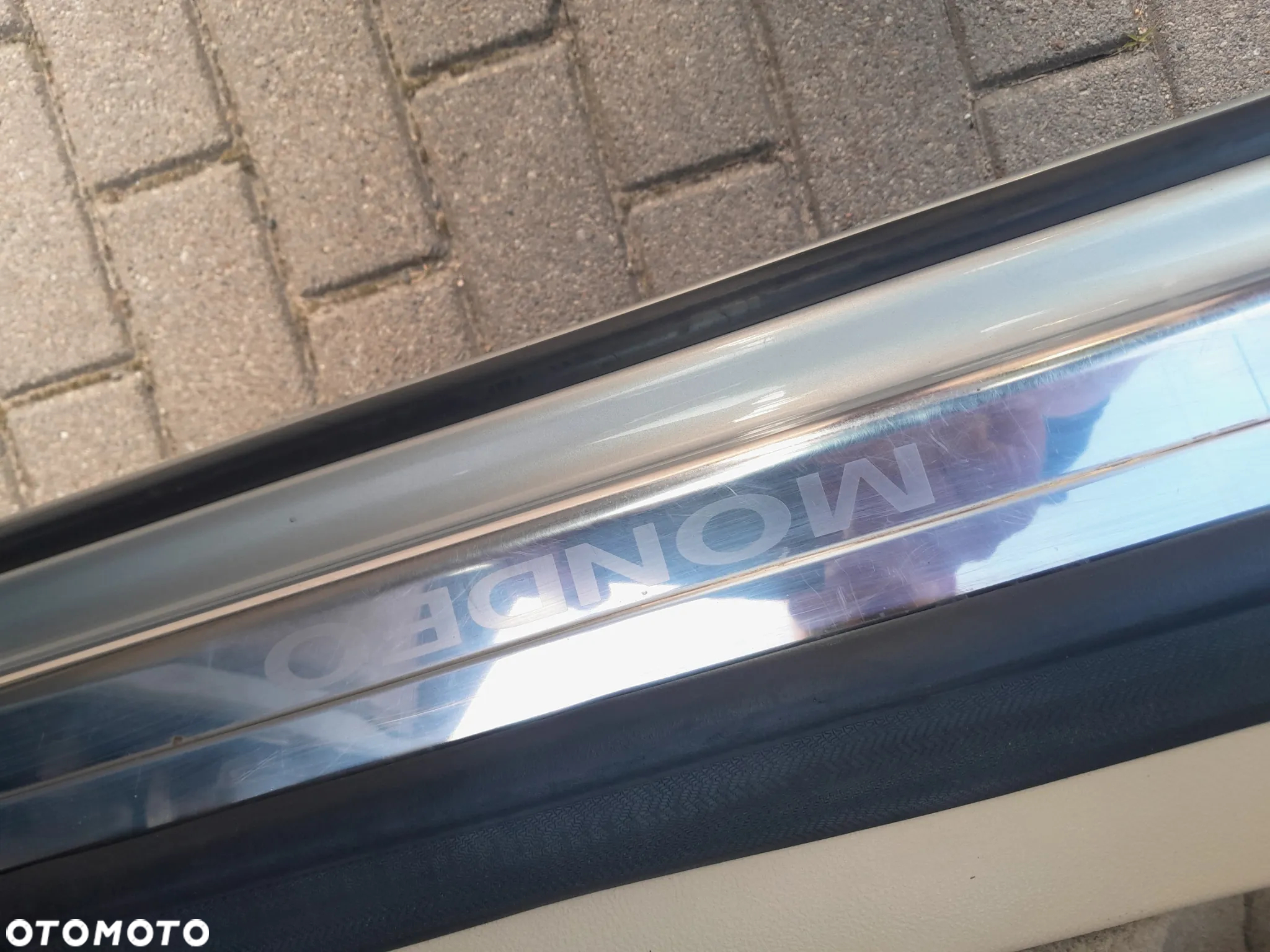 Ford Mondeo Turnier 2.0 Ghia X - 27