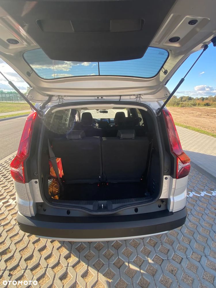 Dacia Jogger 1.0 TCe Expression 7os - 15