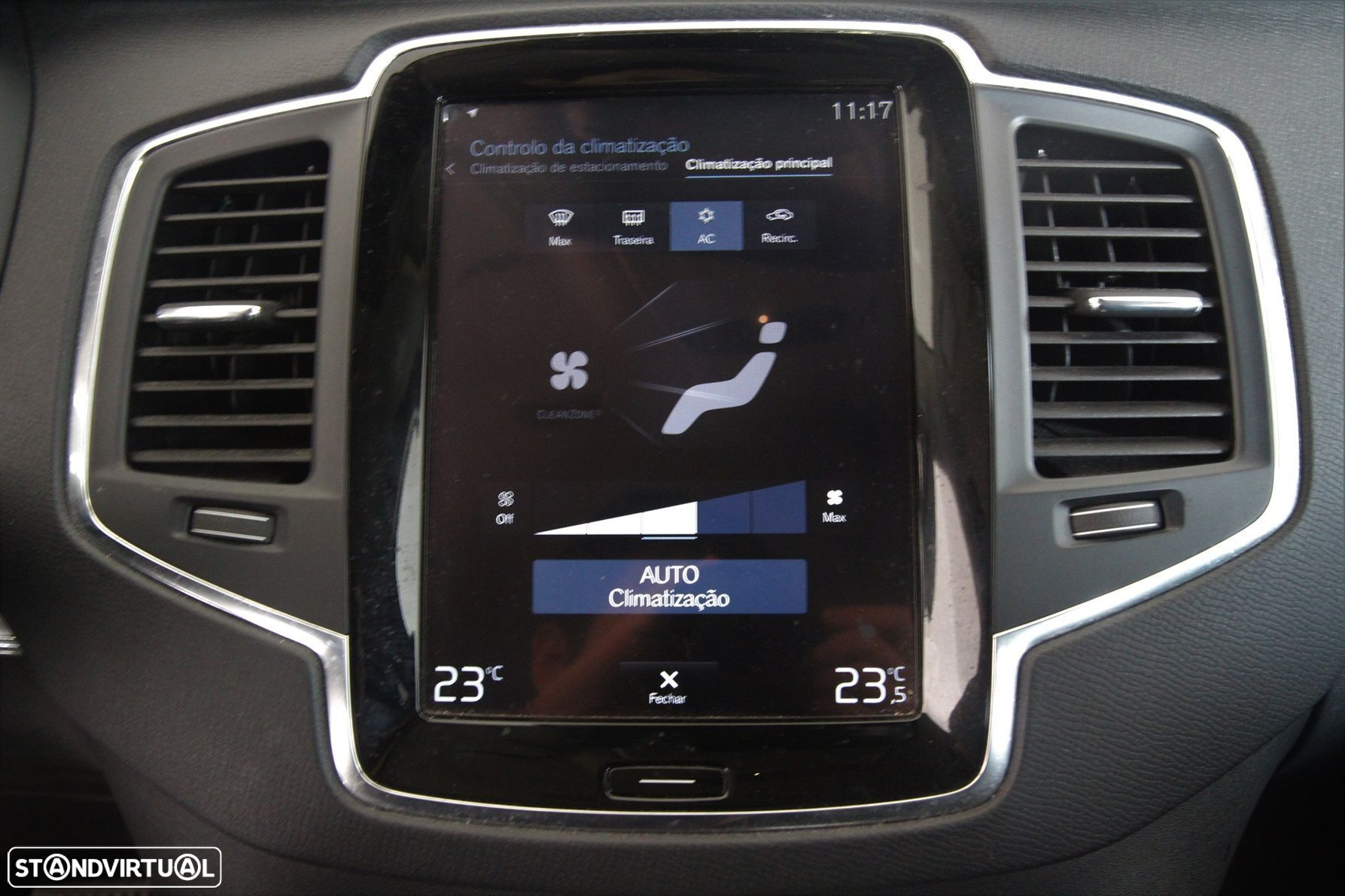 Volvo XC 90 2.0 D4 Momentum - 13