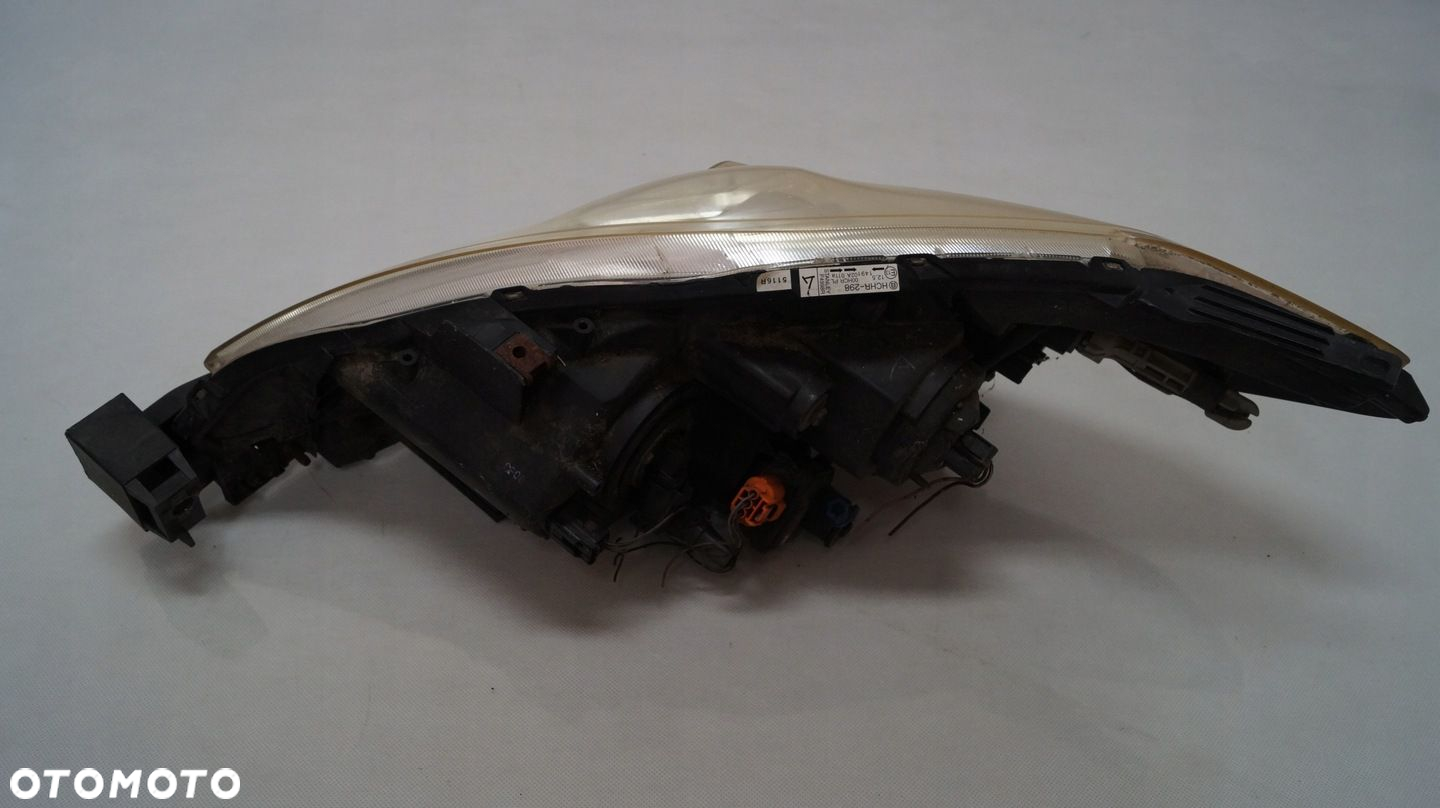 LAMPA PRZEDNIA PRAWA MAZDA 5 - 6