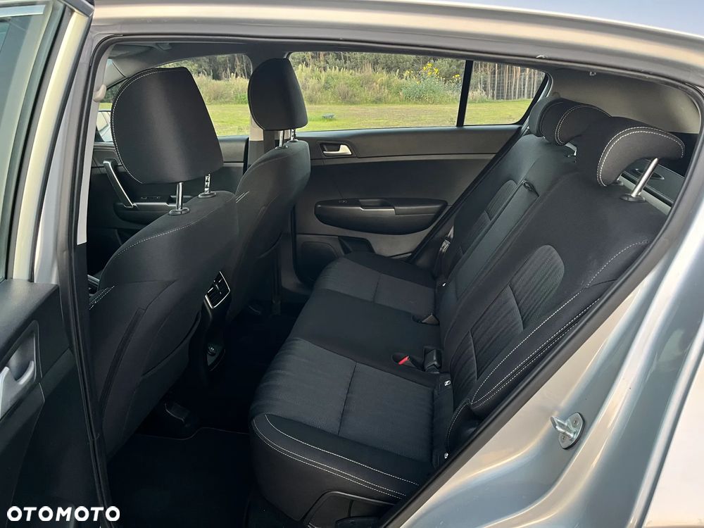 Kia Sportage 1.6 GDI L Business Line 2WD - 10