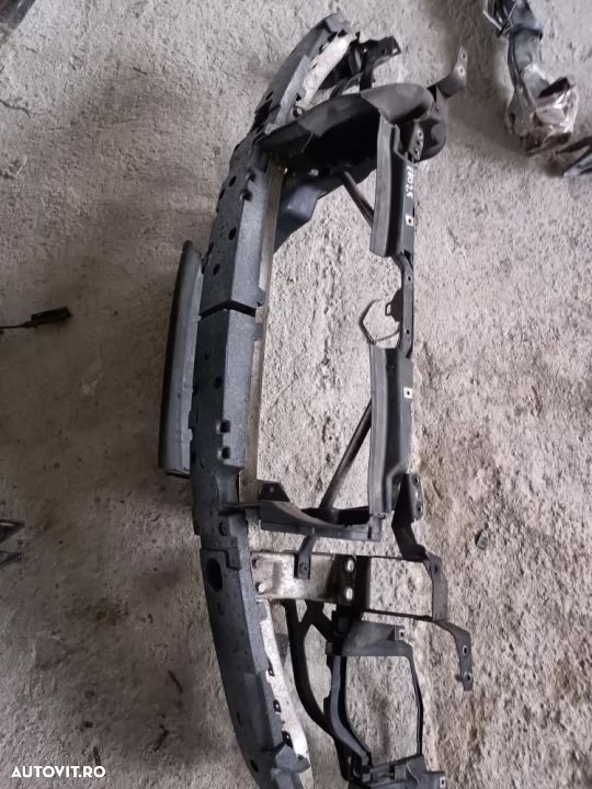 trager BMW e60 520/525/530/535 - 1