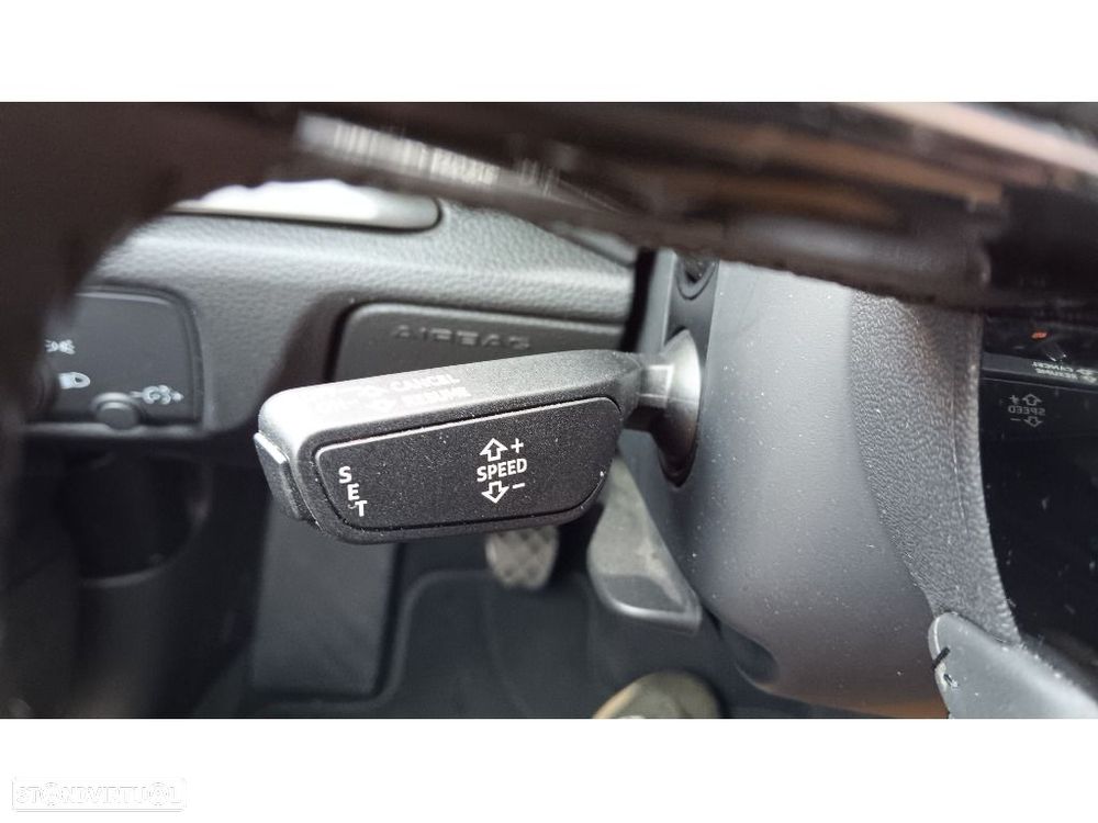 Audi A3 Limousine 30 TDI - 12