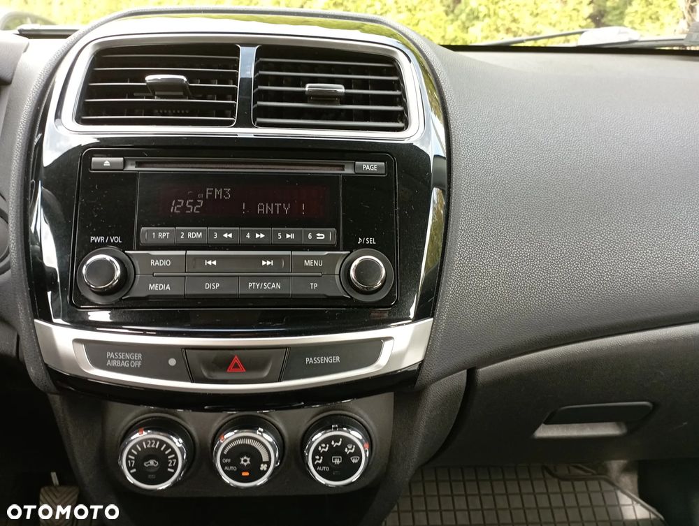 Mitsubishi ASX 1.6 Invite - 11