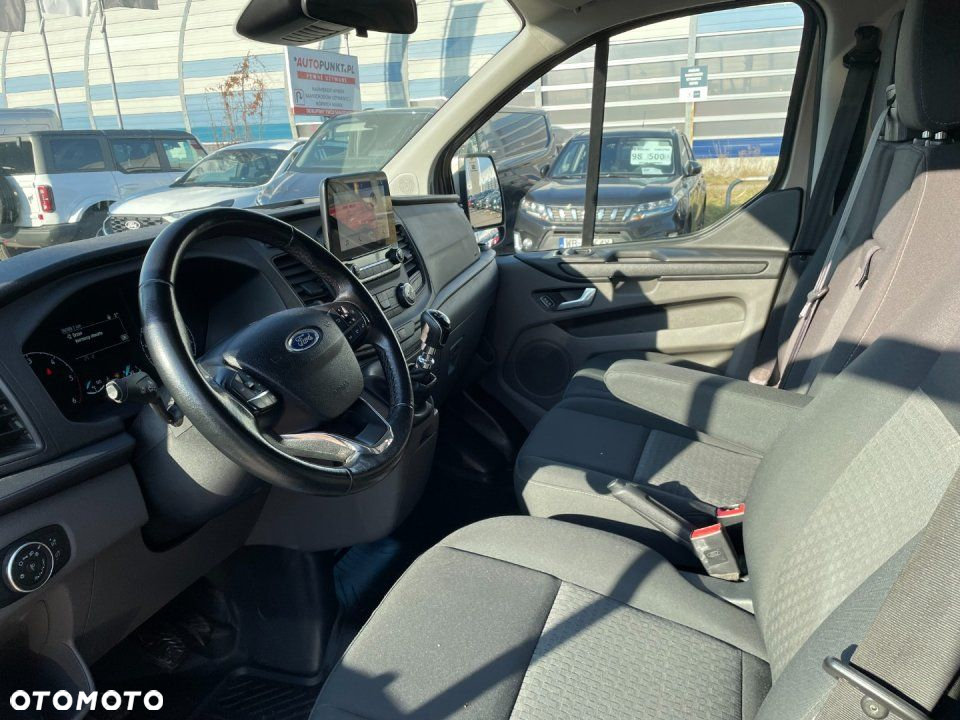 Ford Transit Custom - 13