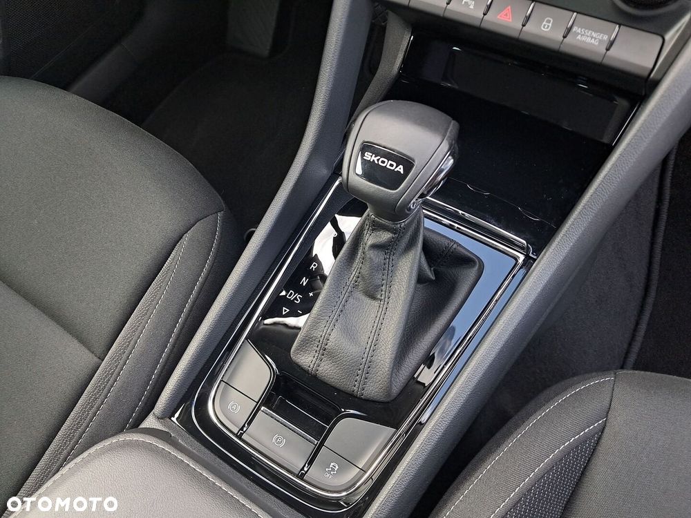 Skoda Karoq 1.5 TSI ACT Selection DSG - 23