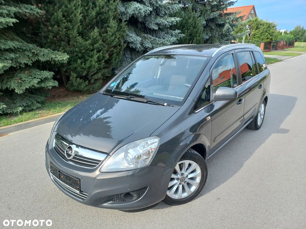 Opel Zafira 1.8 Innovation 110 Jahre - 3