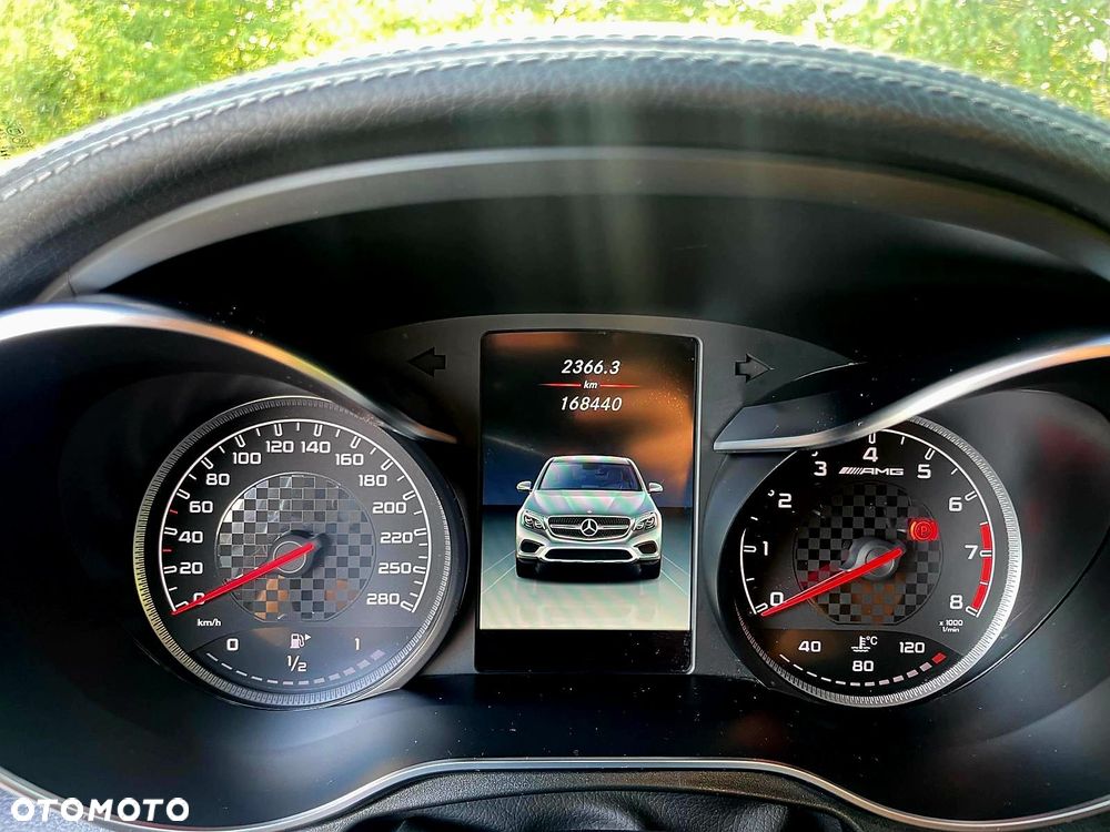 Mercedes-Benz GLC - 9