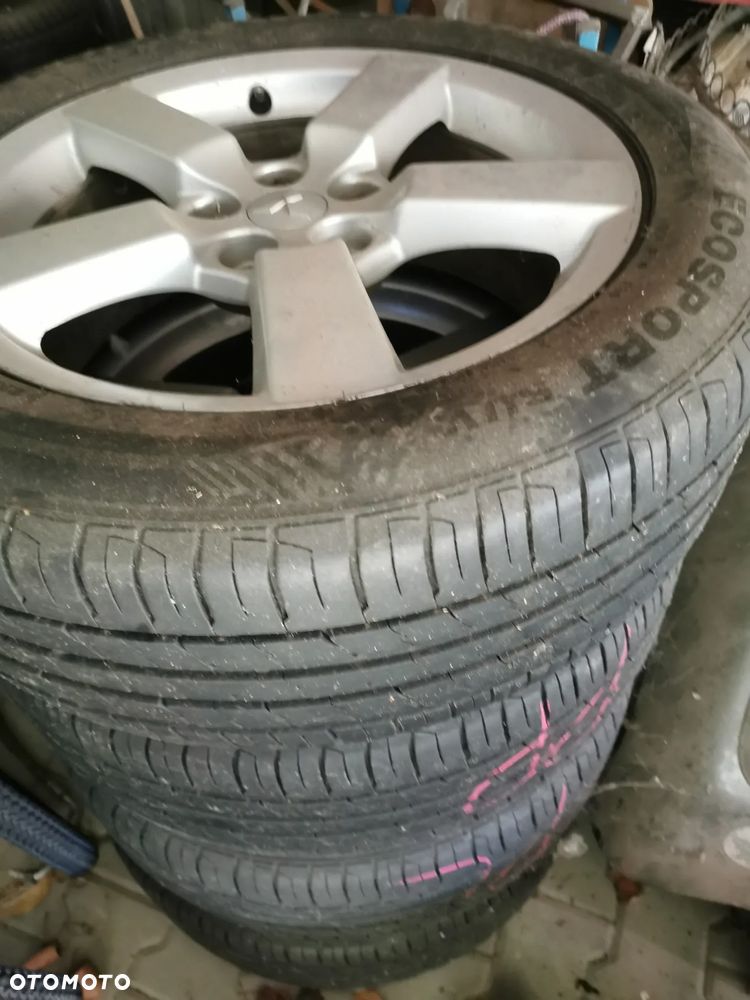 Mitsubishi Outlander 2.2 DI-D 4WD Intense - 17