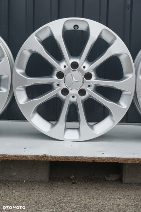 Mercedes W156 5x112 17 6,5J et38 - 7