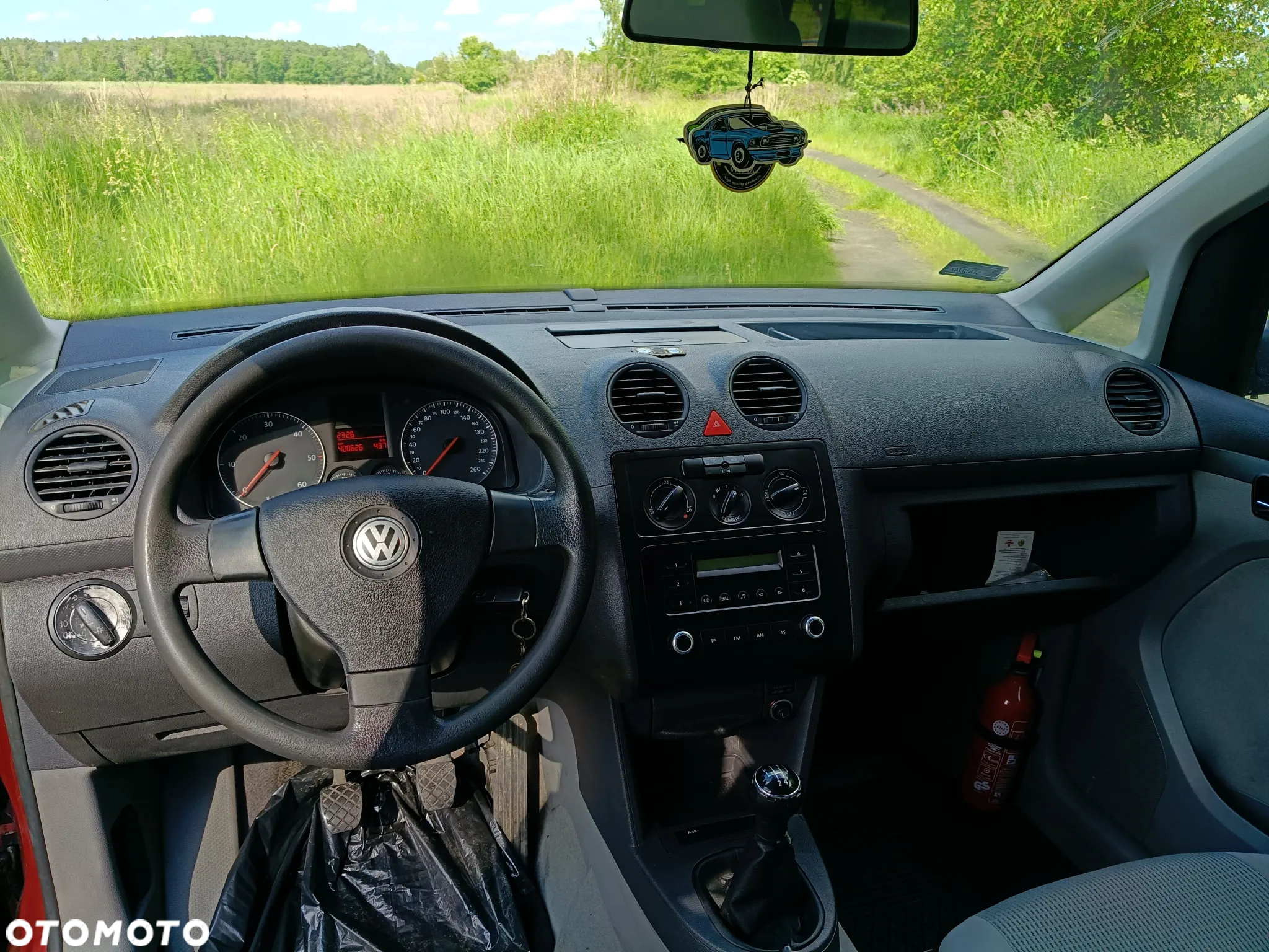 Volkswagen Caddy - 10