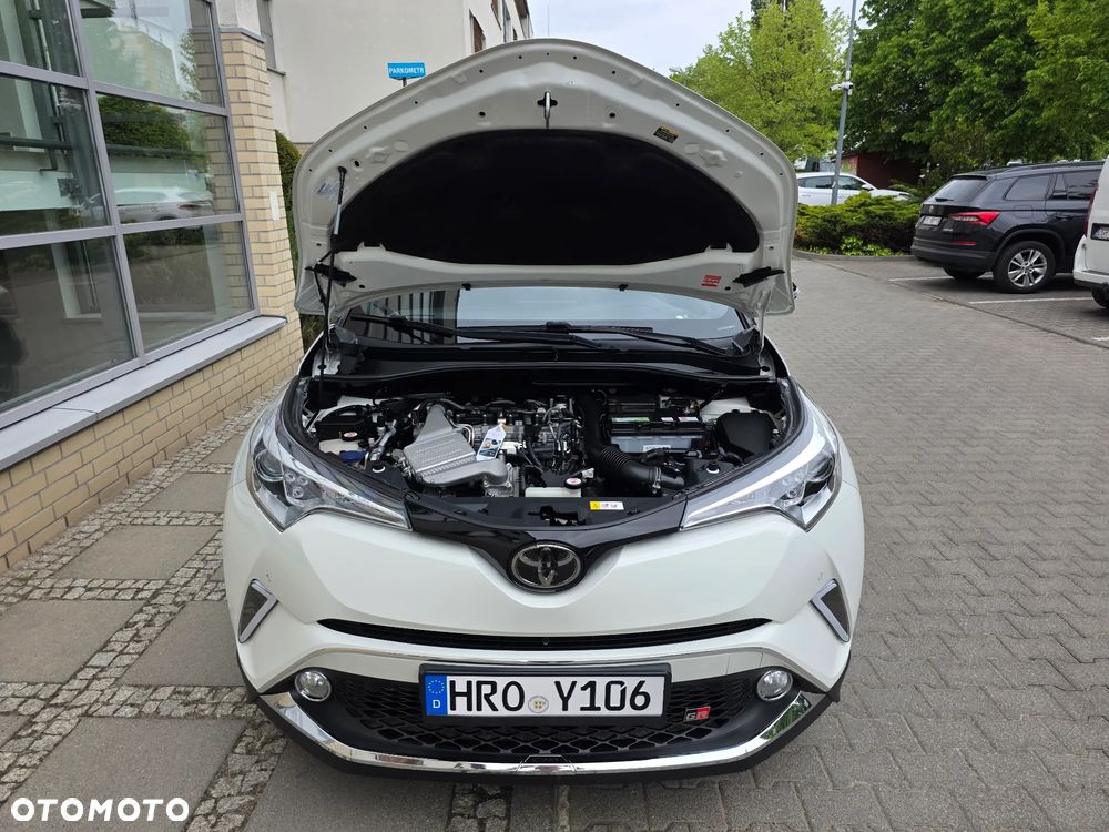 Toyota C-HR - 12