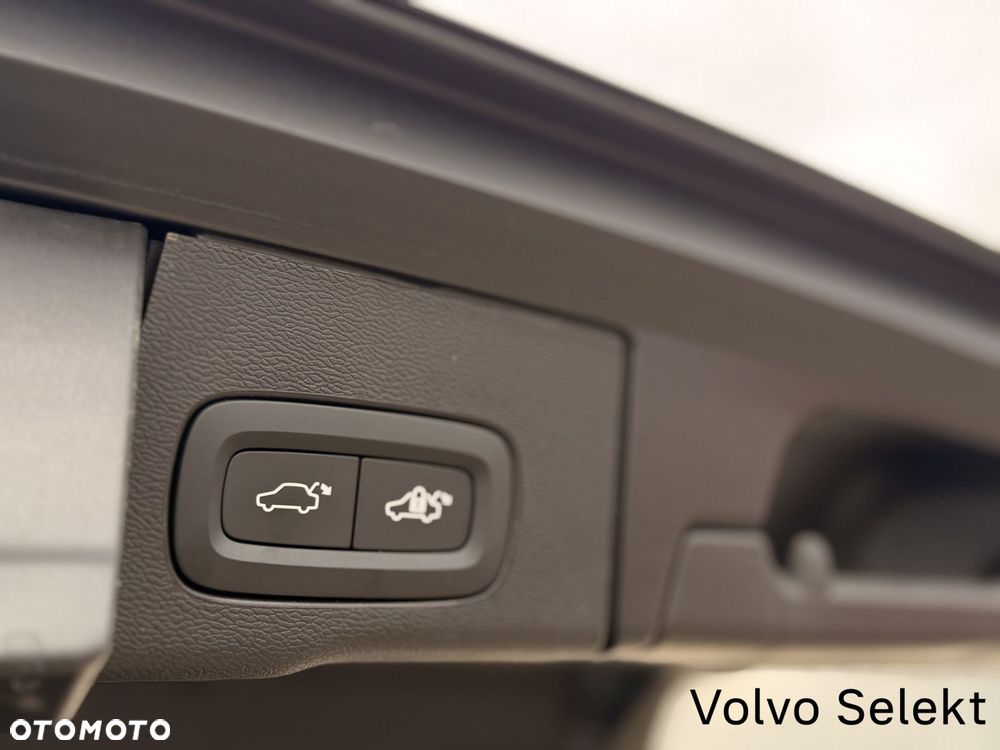 Volvo XC 60 - 36