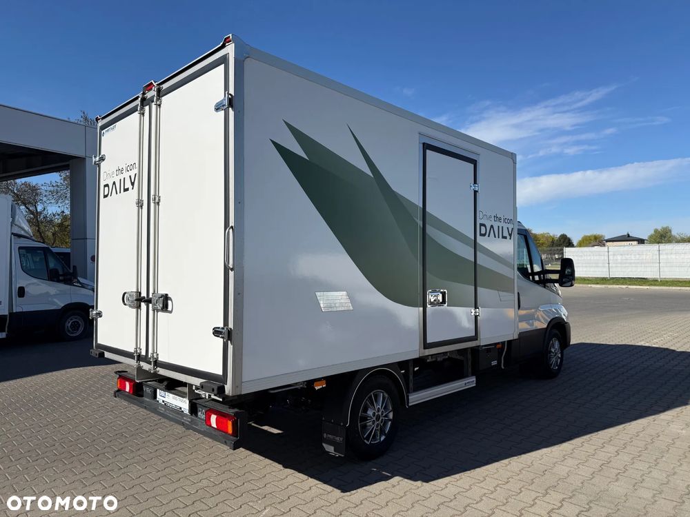 Iveco 35S18 - 8
