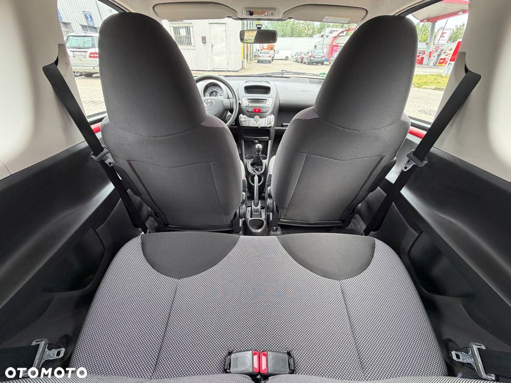 Toyota Aygo 1.0 VVT-i Sol - 13