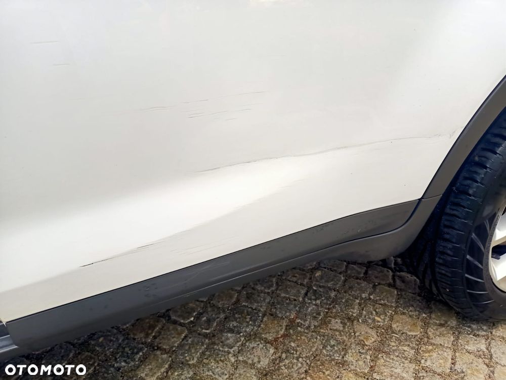 Ford Kuga 2.0 TDCi 2x4 Trend - 11