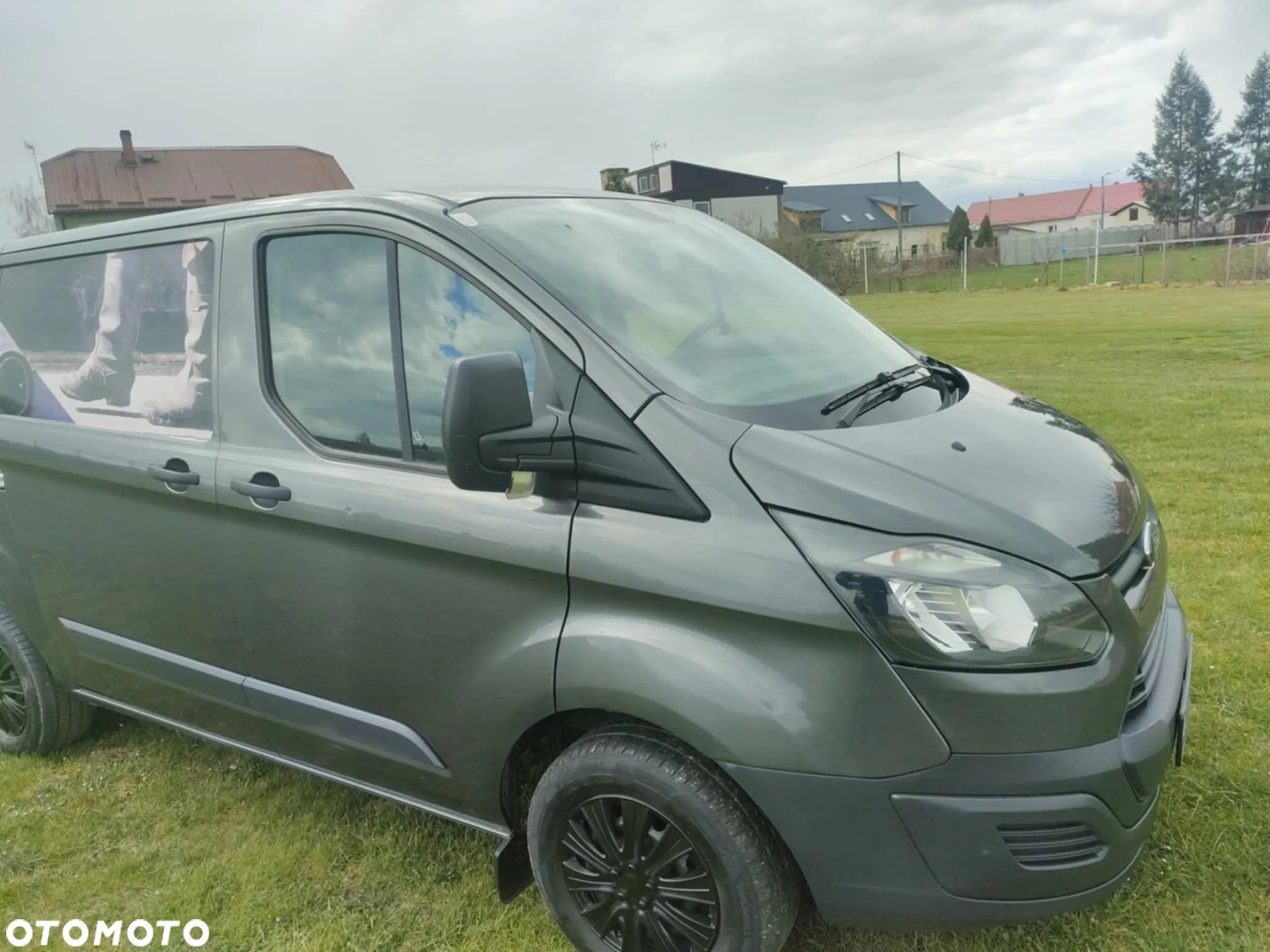 Ford TRANSIT CUSTOM - 3