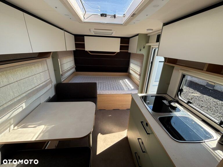 LMC Uni-Caravan T E C - 13