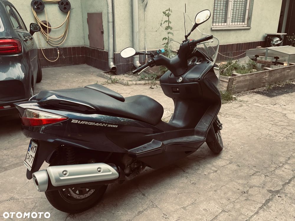Suzuki Burgman - 3