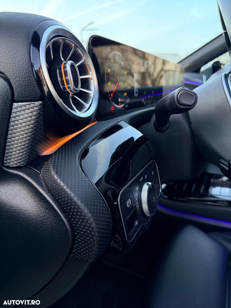 Mercedes-Benz A 180 d Aut. - 15