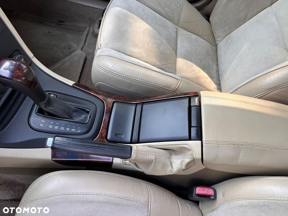 Volvo S80 - 17