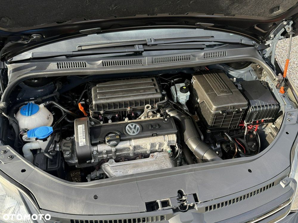 Volkswagen Golf Plus - 9