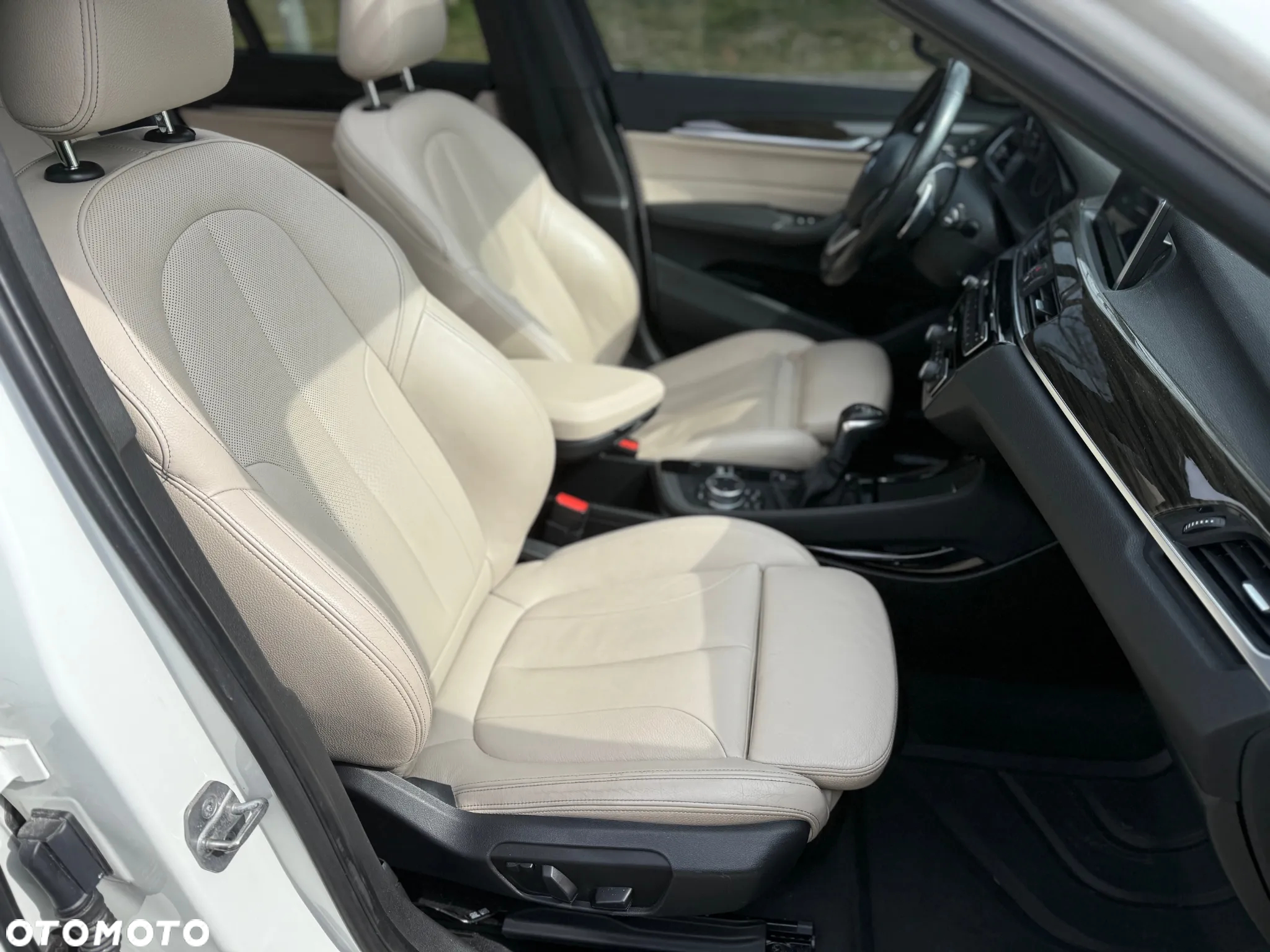 BMW X1 xDrive28i Sport Line - 11