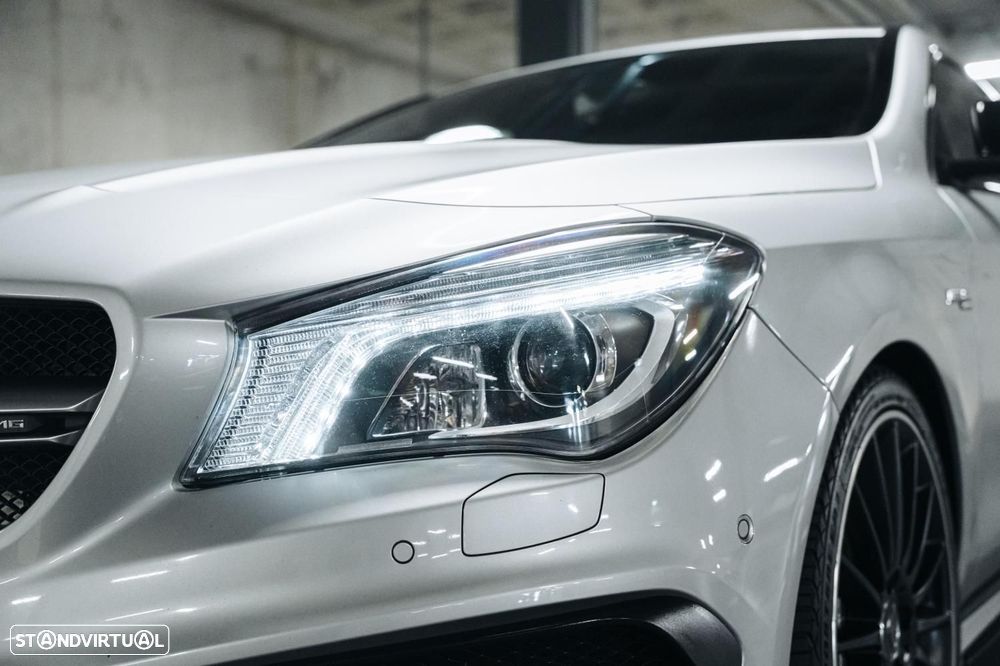 Mercedes-Benz CLA 45 AMG 4-Matic - 7