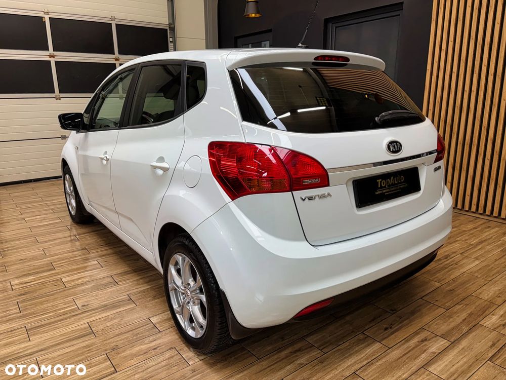 Kia Venga 1.4 CVVT ISG Vision - 9