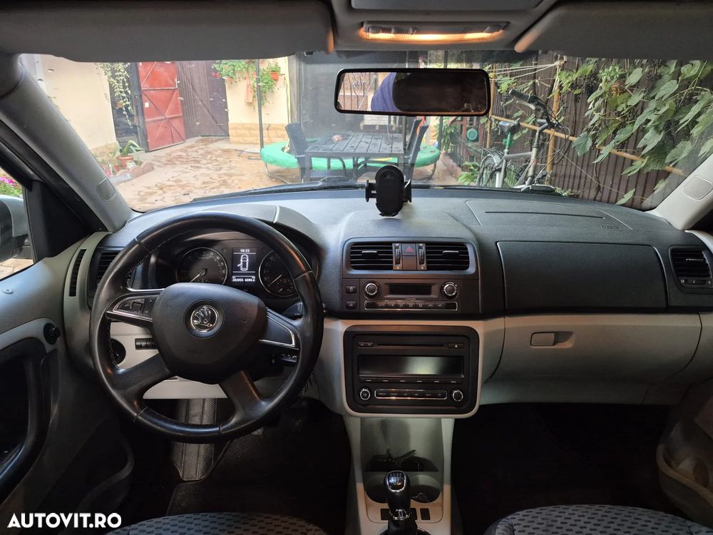 Skoda Roomster 1.6 TDI Elegance - 2