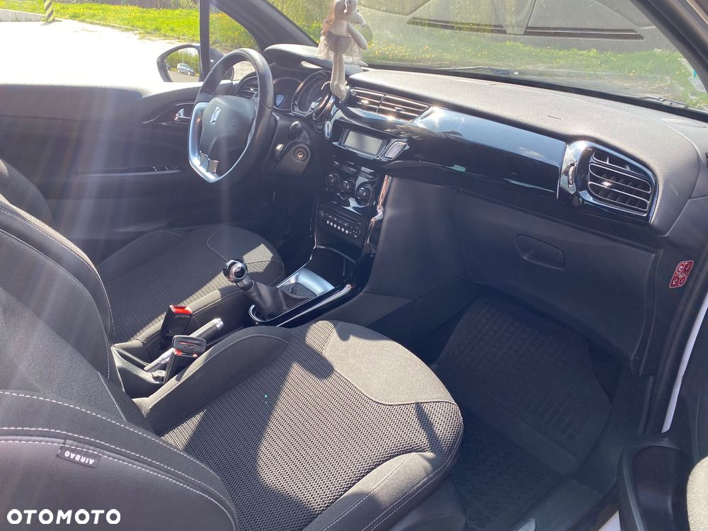Citroën DS3 1.6 HDi SoChic - 5