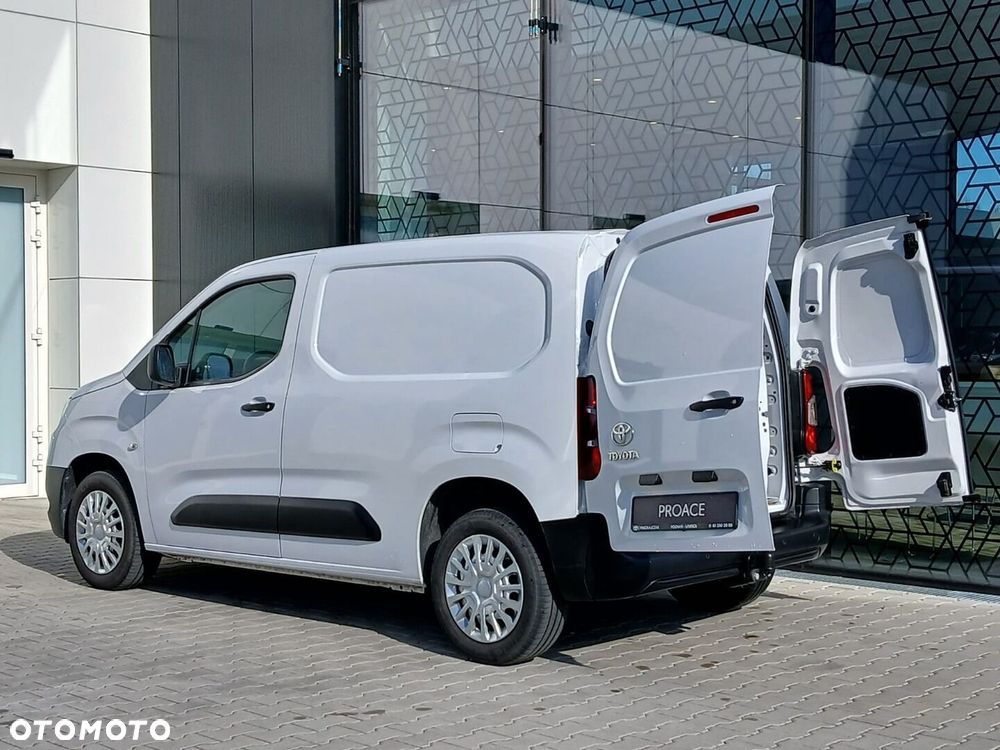 Toyota PROACE CITY - 34
